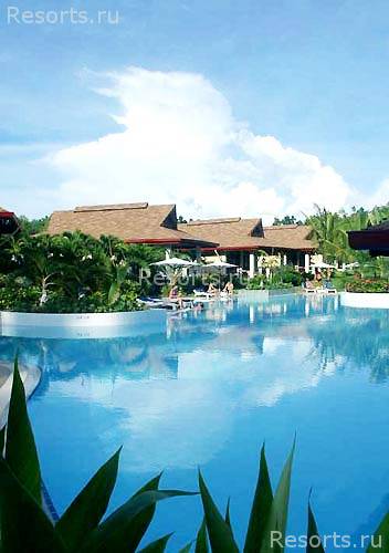 Alona Palm Beach Resort 9